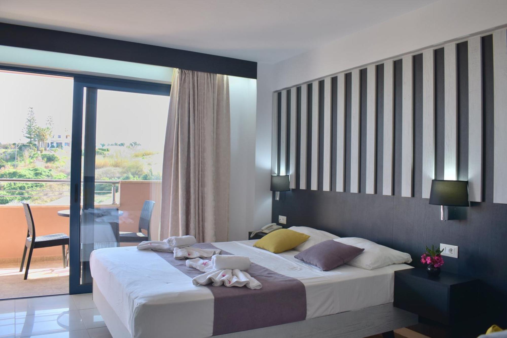 Galini Sea View Hotel Agia Marina Zewnętrze zdjęcie